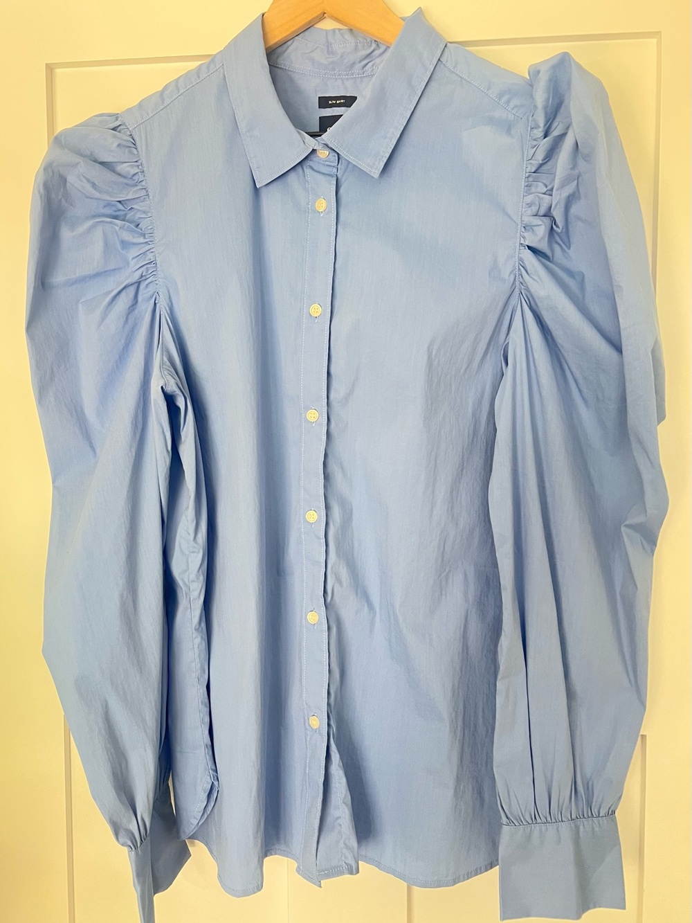 NWT GAP Blue Puff Sleeve Slim Button Front Shirt Large Preppy